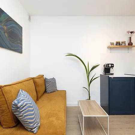 In The Heart Of Historical District With Free Parking *