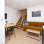 In The Heart Of Historical District With Free Parking Appartamento Cracovia