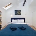 Appartamento In The Heart Of Historical District With Free Parking Cracovia